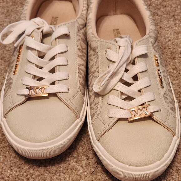 New Womens Michael Kors sneakers  us 4 - Picture 4 of 9